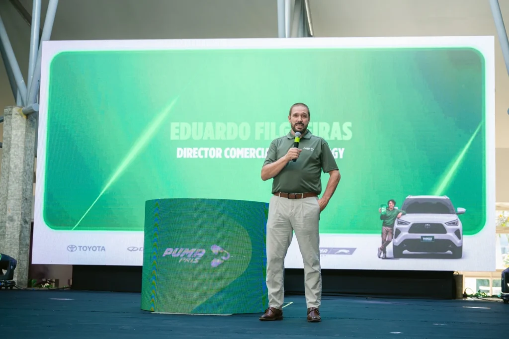 Promoción de Puma Energy con sorteo de vehículos Toyota y premios para clientes.